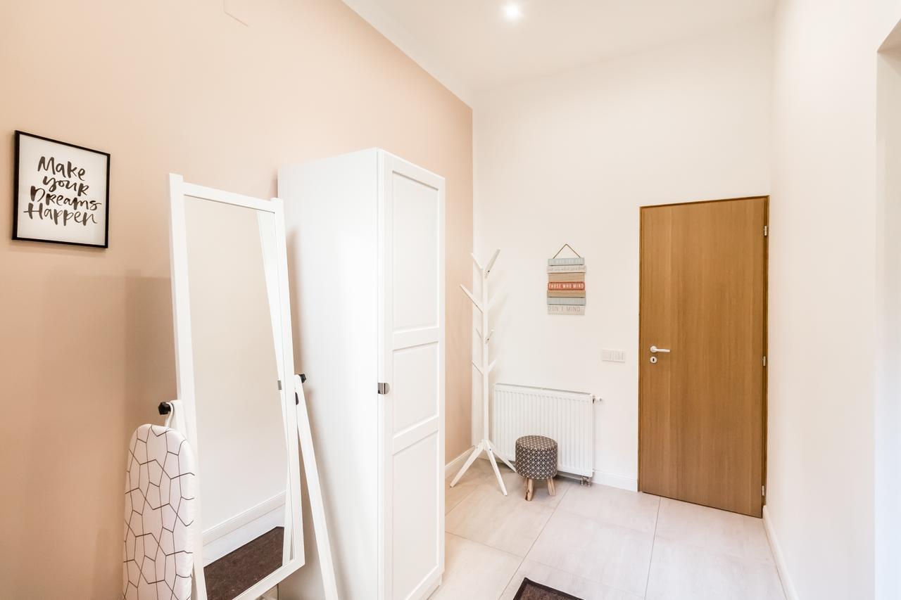 Bpr Paulay Cozy Apartment بودابست المظهر الخارجي الصورة
